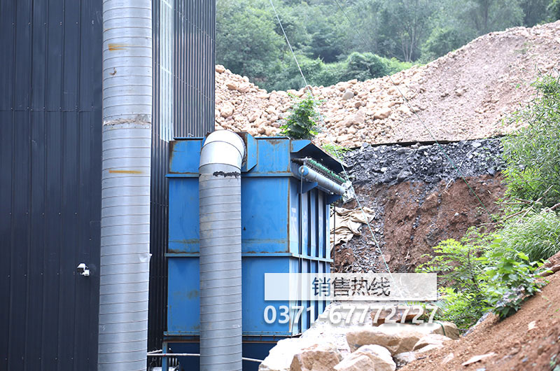 每小时300t以上的重锤式破碎机多少钱-河南华驰矿业集团机器